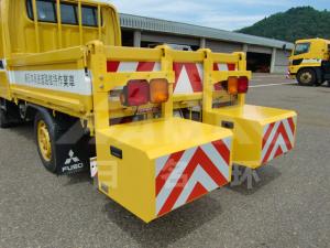 Wholesale Anti Impact Aluminum Traffic Mounted Attenuator from china suppliers
