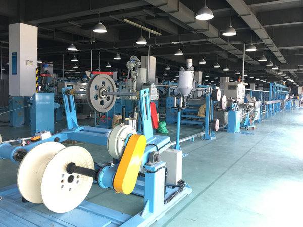 Sky Blue PVC PP Wire Extruder Machine 22Kw 800M / Min Max Speed