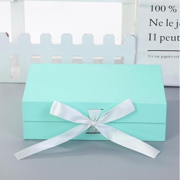 Recycled Paper Ribbon Tie Magnetic Gift Boxes With Matte Finish Packaging Boxes