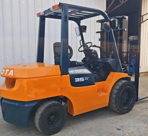 Wholesale 3.5 Ton Hydraulic Machine Diesel Engine Forklift Secondhand TOYOTA 35 Forklift from china suppliers