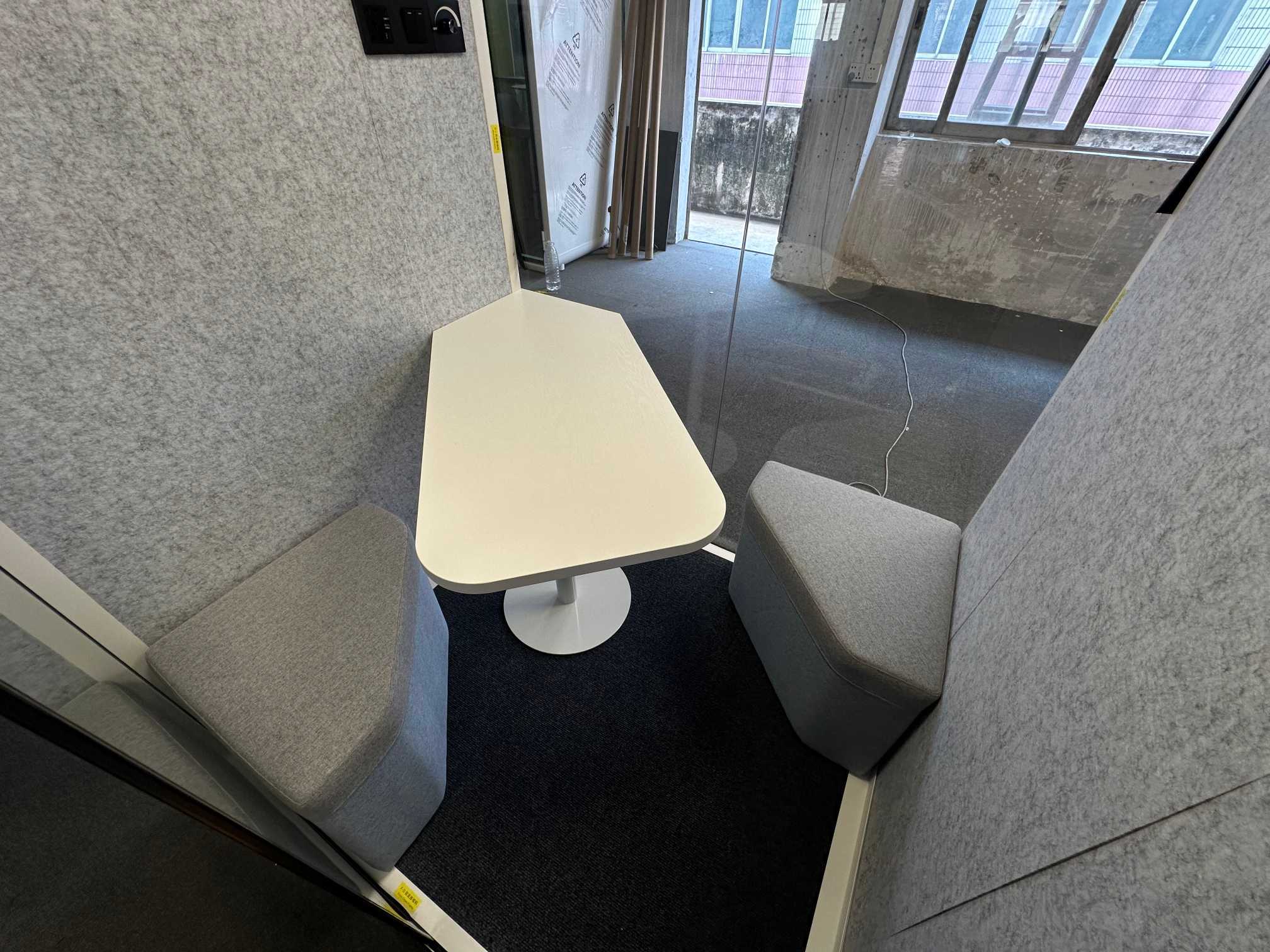 35dB Premium Acoustic Privacy Booth , Smart Low Frequency Soundproof Office Booth