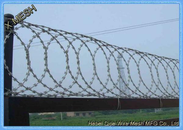 Quality Heavy Galvanised Concertina Razor Wire Barbed Tape Security Fencing for sale