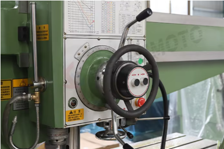 Z3050-16 Heavy Duty Radial Drilling Machine Hydraulic Double Column For Small Parts