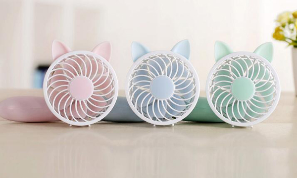 Creative New Style Small Dog Shape USB Handheld Table Fan for Home Outdoor