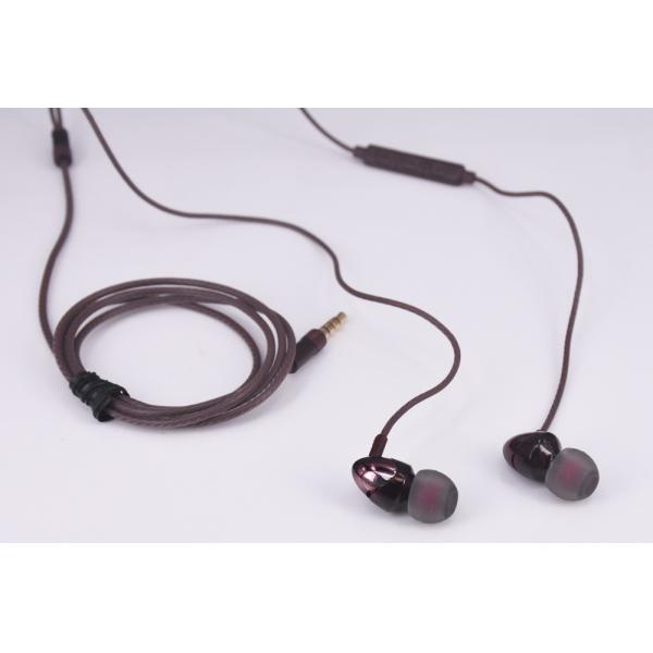 Noise Cancelling Corded Earbuds