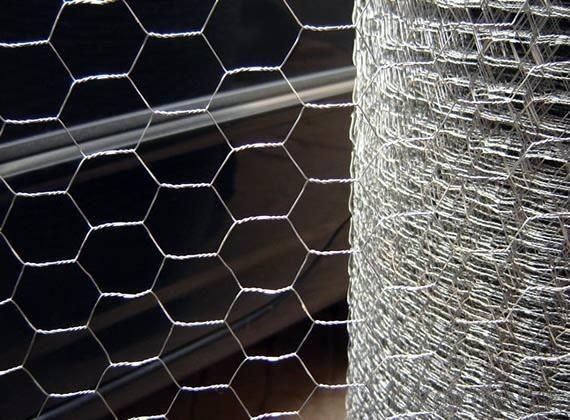 Quality Chicken Hexagonal Wire Mesh PVC Coated Galvanized Gabion Box Iron Wire Material for sale