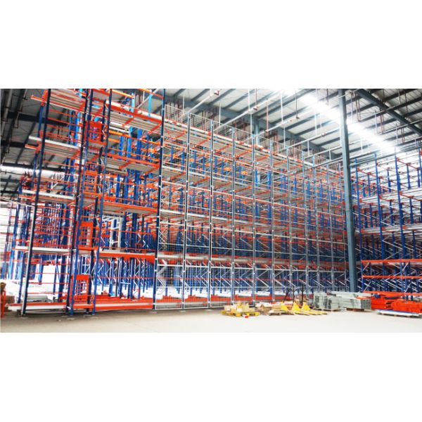 Two Way Radio Shuttle Cart And Carrier ASRS Automatic Storage And Retrieval System Pallet Runner Rack System