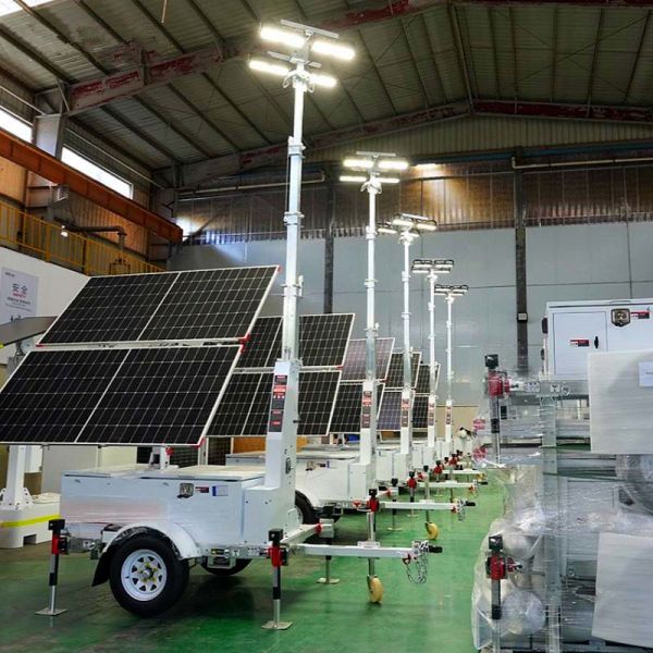 Customized LOGO Colors Emergency Light Tower Straightforward Operation Solar Lighting Towers Portable Light Tower