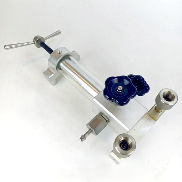 Portable Pneumatic Hydraulic Hand Pressure Pump Calibrator High Precision