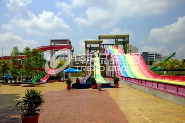 Quality Multi Lanes Rainbow FRP Custom Water Slides Amusement Park Big Fiberglass Water Slide for sale