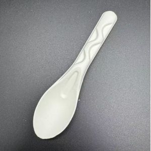 Lightweight And Versatile Paper Pulp Cutlery For Picnics And Outdoor Activities