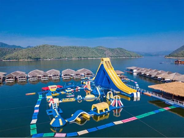 Quality Entertainment Infaltable Sea Water Park Games Floating Obstacle Course for sale