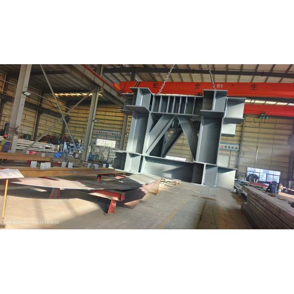 China Prefab Steel Structure Workshop Industrial Hall Customized