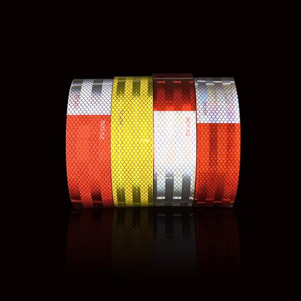 Prismatic Auto DOT C2 Approved Reflective Conspicuity Tape For Vehicle Self Adhesive