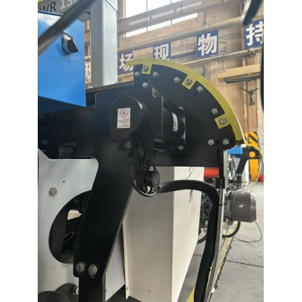 Intelligent Metal Mesh Weaving Machine