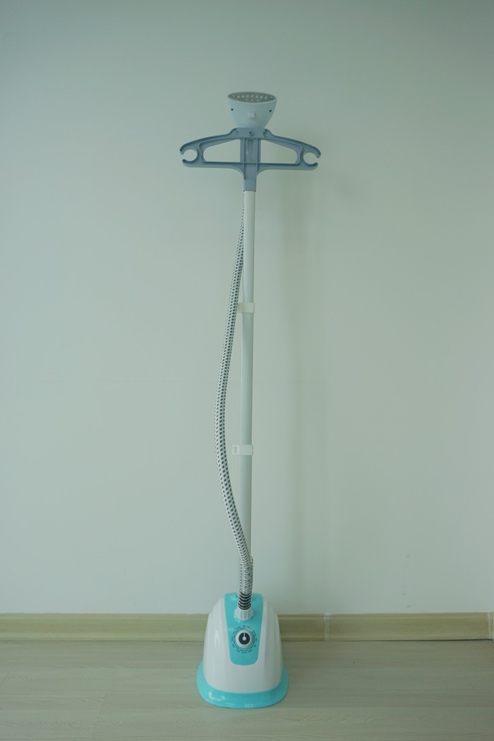 Easy To Restore Upright Fabric Steamer , Upgraded Vertical Garment Steamer