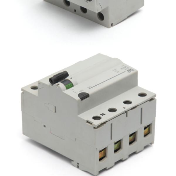 DCG RCCB 63A 30mA 2P 4P Industrial Circuit Breaker
