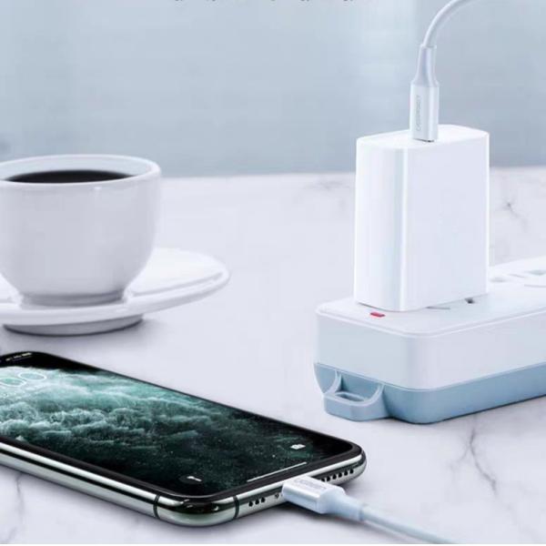 TYPE C PD Apple Iphone Charger , Six Level Energy Efficiency Universal Ac Adapter