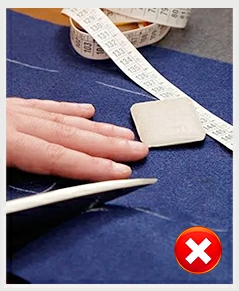 Vibrating Knife Cutting Table Machine Textile Automatic Ploter Cutter Fabric Cloth Cutting Machine