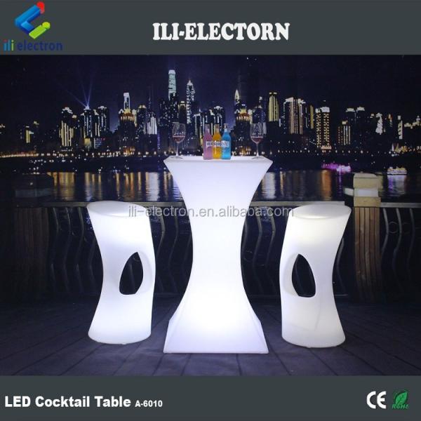 Modern design Square Set high bar cocktail white PE plastic led light bar table