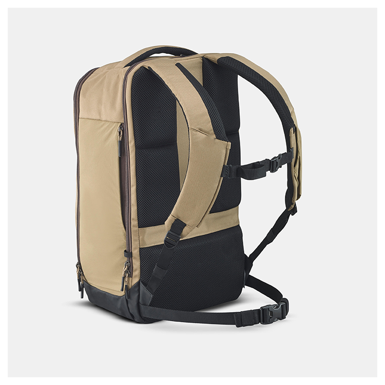 Custom 50 X 28 X 25cm Waterproof Hiking Backpack Multi Functional Large Capacity