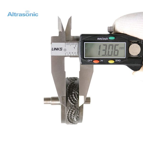 15mm Width Ultrasonic Welding Roller For Lace Sewing Machine