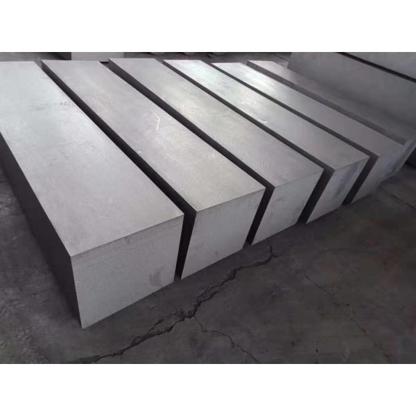 191g/cm3 Bulk Density Isostatic EDM Graphite Customizable for Plastic Injection Moulds