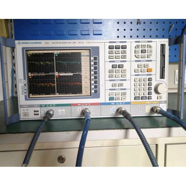 Rohde and Schwarz ZVB8 Vector network analyzer 2 and 4-ports Multipurpose