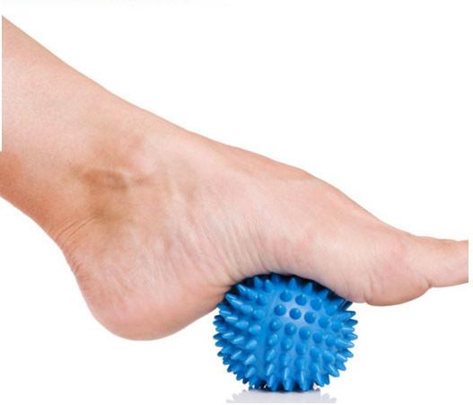 Spiky Massage Balls For Foot, Back, Muscles ，3 Soft To Firm Spiked Massager Roller Orb Set For Plantar Fasciitis