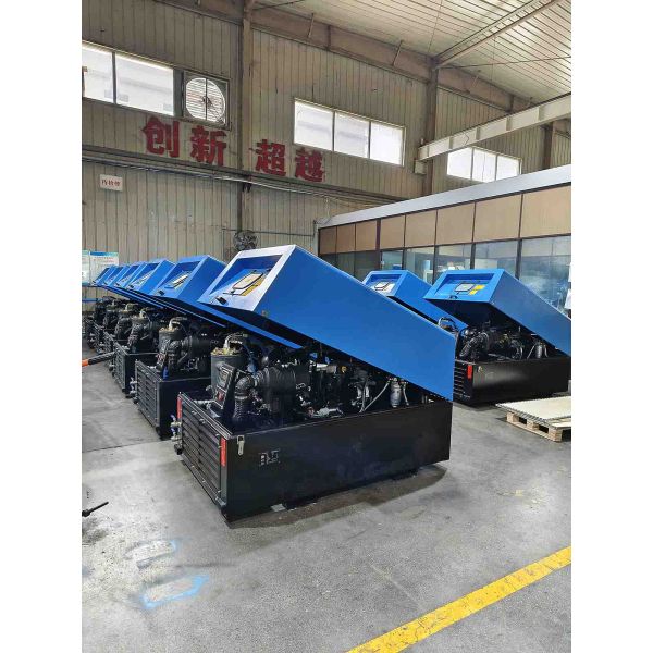 23kw 85 - 125 Cfm Portable Diesel Air Compressor With Smart Controller