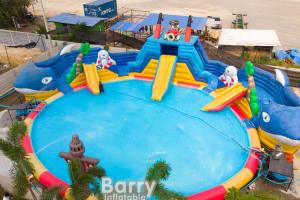 China 0.9/0.55mm PVC Inflatable Amusement Water Park Pool Slide Flexible Customization on sale
