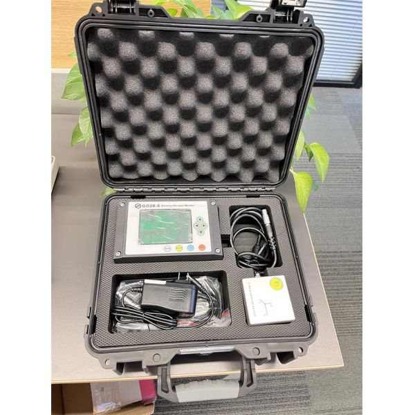 Portable Vibration Monitoring Equipment 8.4V / 2A For Construction